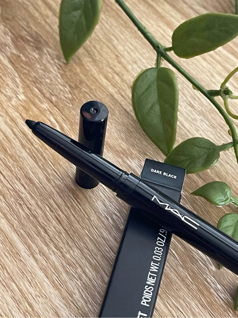 MAC Dual Dare All Day Waterproof Liner Eyeliner (Dare Black) ~ 0.03 oz.
